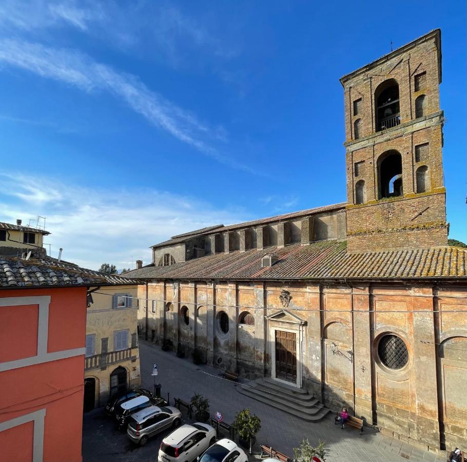 Nepi - Appartamento Centro Storico Duomo Екстериор снимка